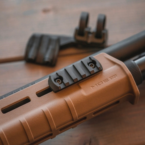 Magpul M-LOK Aluminum Rail 5 Slots, Black